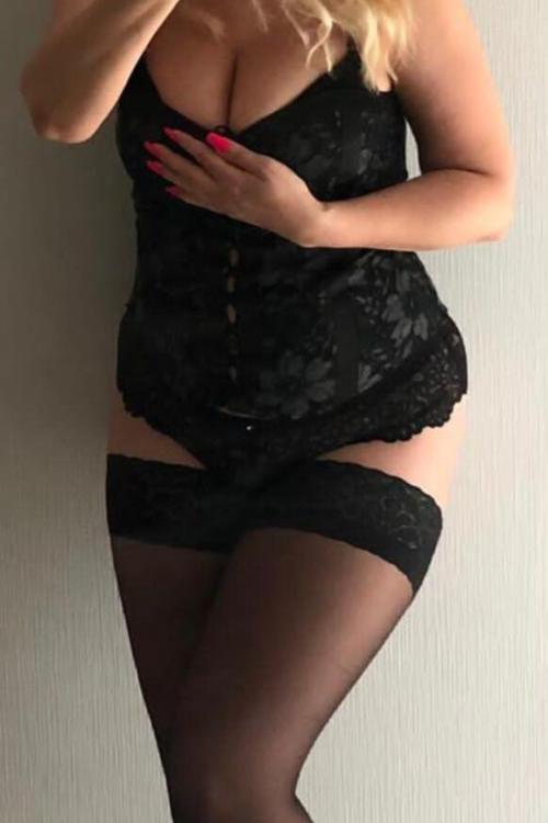 Проститутка Алиса, в Питере у метро Комендантский проспект Проститутка Алиса, в Питере у метро Комендантский проспект