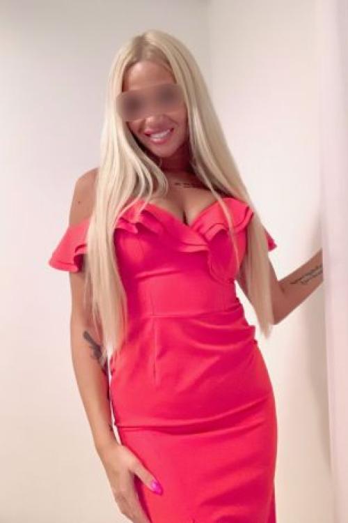 Проститутка Диана, в Питере у метро Парнас