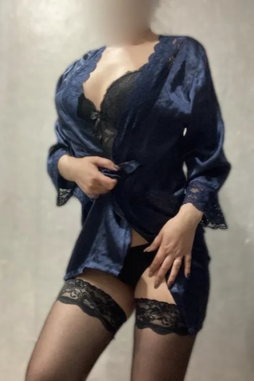 Проститутка Алёна Инди, Питера у метро Ломоносовская