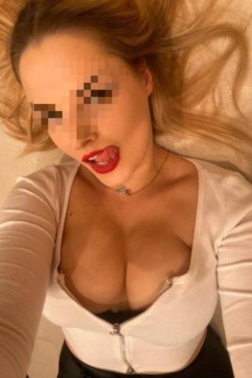 Проститутка Яна Инди, в Питере у метро Улица Дыбенко Проститутка Яна Инди, в Питере у метро Улица Дыбенко