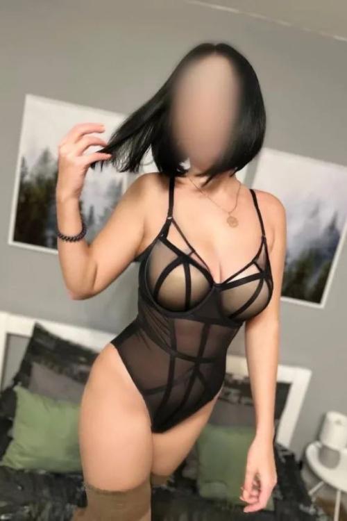 Проститутка Арина Инди, Питера у метро Академическая Проститутка Арина Инди, Питера у метро Академическая