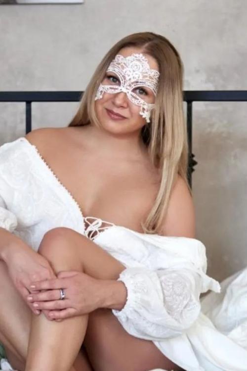 Проститутка Лера Инди, Питера у метро Озерки