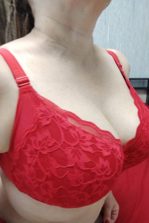 Проститутка Лера, в Питере у метро Комендантский проспект Проститутка Лера, в Питере у метро Комендантский проспект