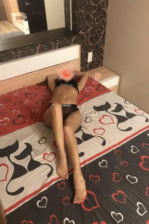 Проститутка Алёнушка, СПб у метро Московские ворота