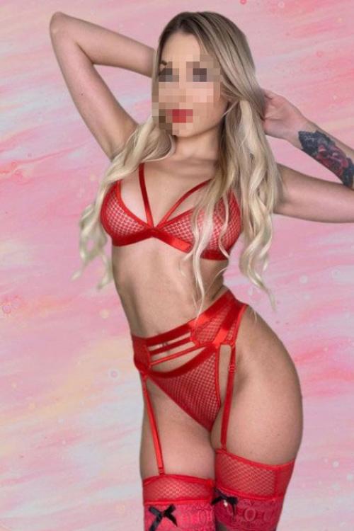 Проститутка Вита, Питера у метро Проспект Славы