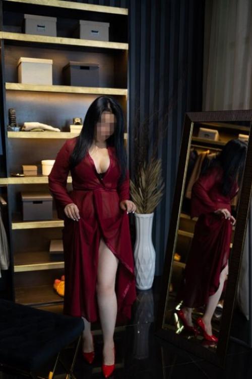 Проститутка Валя, в Питере у метро Звёздная Проститутка Валя, в Питере у метро Звёздная