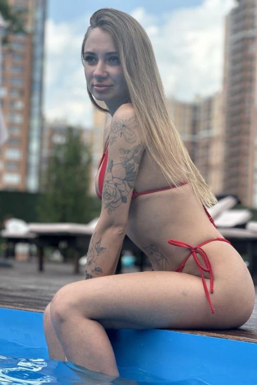 Проститутка Ева, Питера у метро Академическая