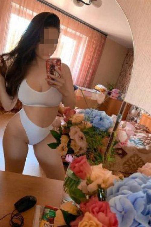 Проститутка Ксюша Инди, СПб у метро Московские ворота