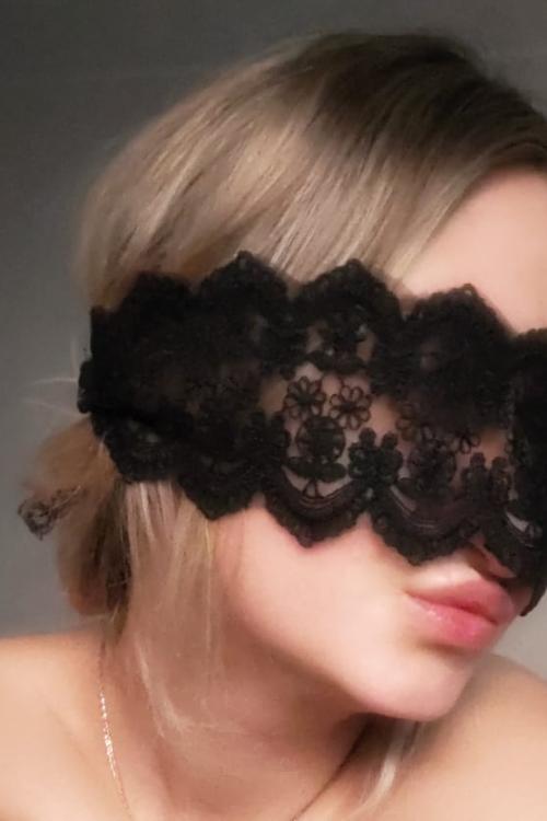 Проститутка Леся, в Питере у метро Купчино