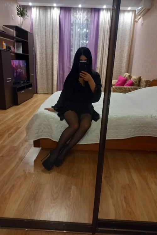 Проститутка Милана, Питера у метро Сенная площадь Проститутка Милана, Питера у метро Сенная площадь