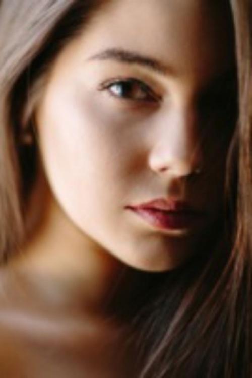 Проститутка кира, в Питере у метро Проспект Ветеранов