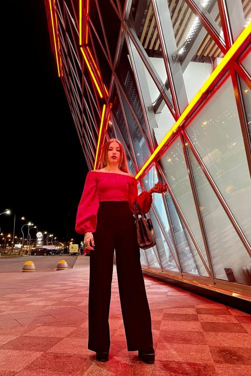 Проститутка Виктория, СПб у метро Площадь Восстания Проститутка Виктория, СПб у метро Площадь Восстания