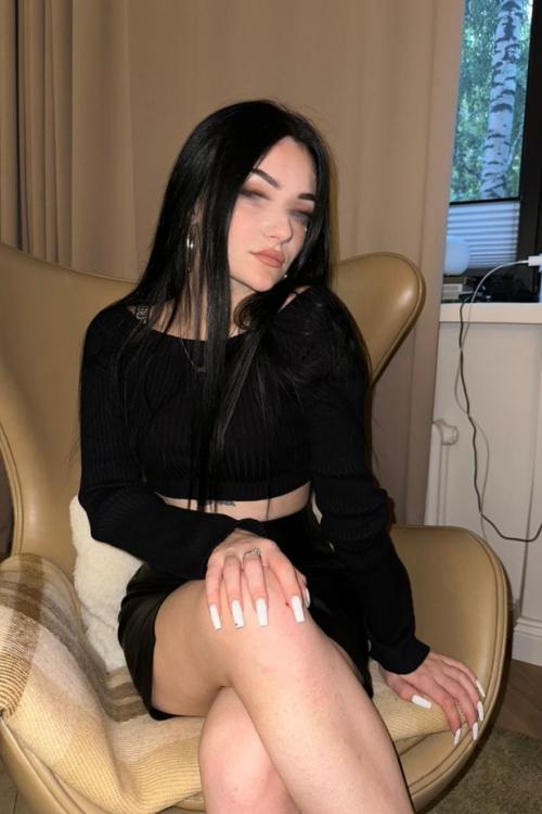 Проститутка Оля, в Питере у метро Международная Проститутка Оля, в Питере у метро Международная