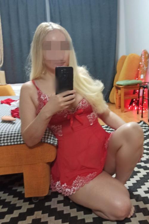 Проститутка Катя, Питера у метро Комендантский проспект Проститутка Катя, Питера у метро Комендантский проспект