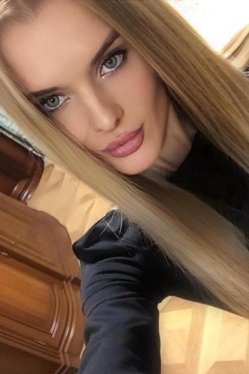 Проститутка Марина, СПб у метро Петроградская