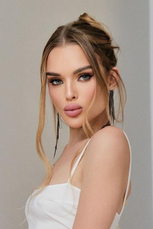 Проститутка Марина, СПб у метро Петроградская