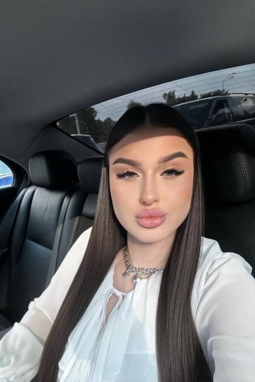 Проститутка Карина, Питера у метро Кировский завод