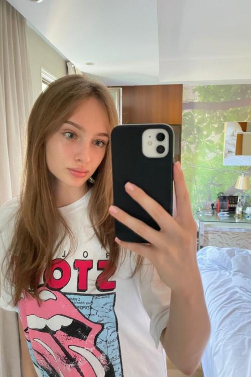 Проститутка Стефа, Питера у метро Чернышевская