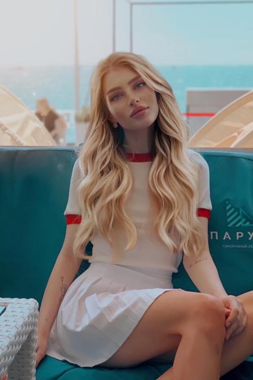 Проститутка Мила, СПб у метро Чернышевская Проститутка Мила, СПб у метро Чернышевская