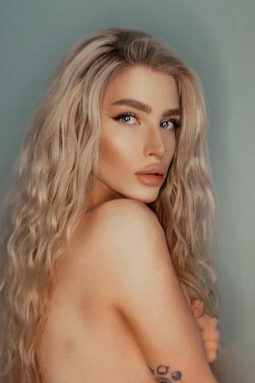 Проститутка Мила, СПб у метро Чернышевская Проститутка Мила, СПб у метро Чернышевская