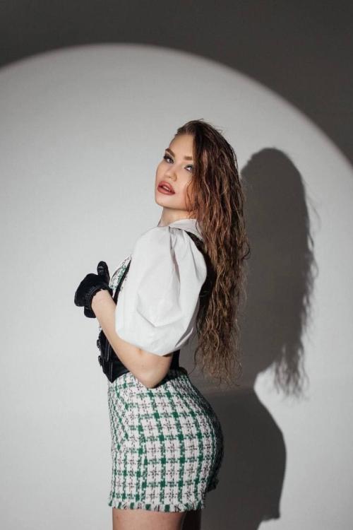 Проститутка Илона, в Питере у метро Звенигородская