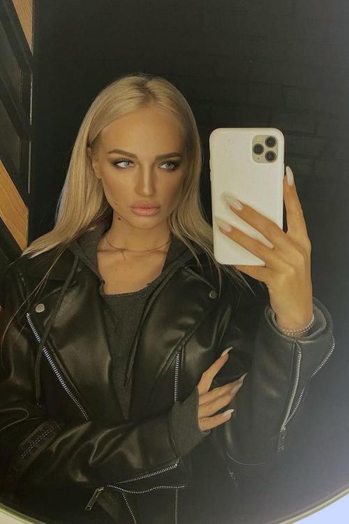 Проститутка Лилия, Питера у метро Спортивная