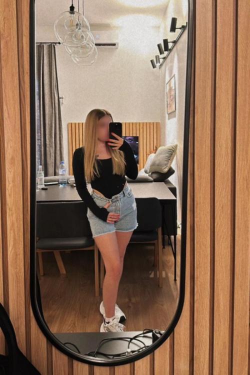 Проститутка Сонечка, в Питере у метро Академическая