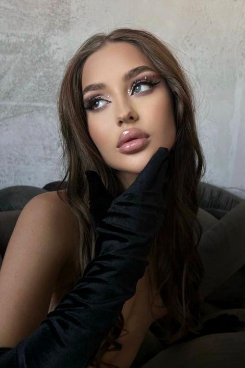 Проститутка Василиса, в Питере у метро Чкаловская