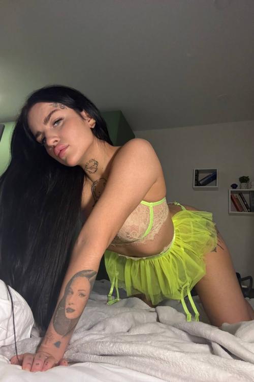 Проститутка Катя, СПб у метро Академическая Проститутка Катя, СПб у метро Академическая