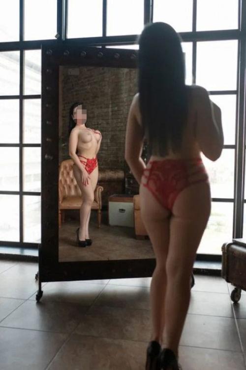 Проститутка Злата Инди, СПб у метро Международная