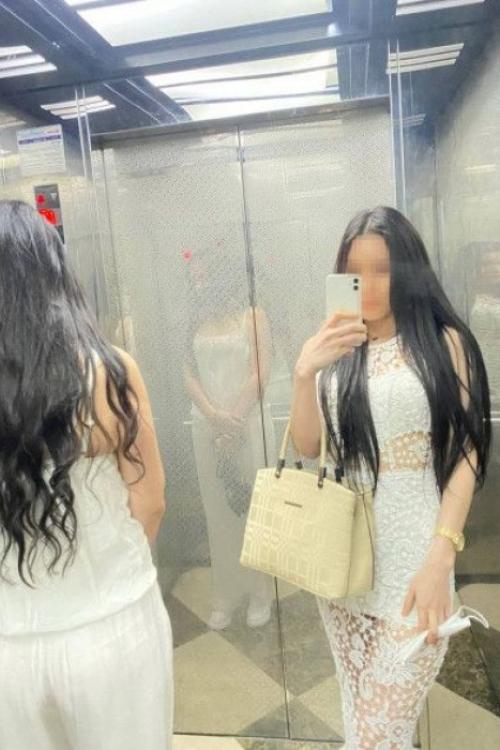 Проститутка Рая Инди, Питера у метро Ломоносовская