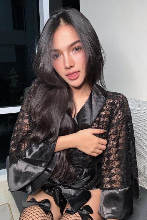 Проститутка Катюша, СПб у метро Маяковская