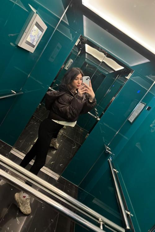 Проститутка Карина, Питера у метро Пролетарская