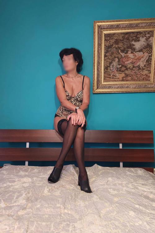 Проститутка Есения, в Питере у метро Технологический институт