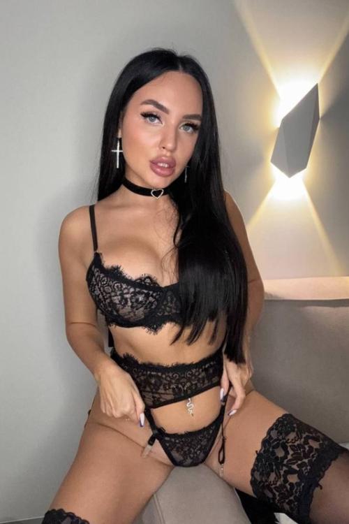 Проститутка Инга, Питера у метро Комендантский проспект