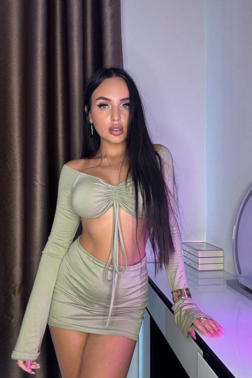 Проститутка Инга, Питера у метро Комендантский проспект