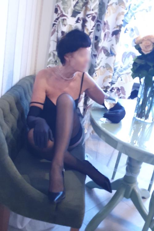 Проститутка Ксения Страпон, СПб у метро Технологический институт