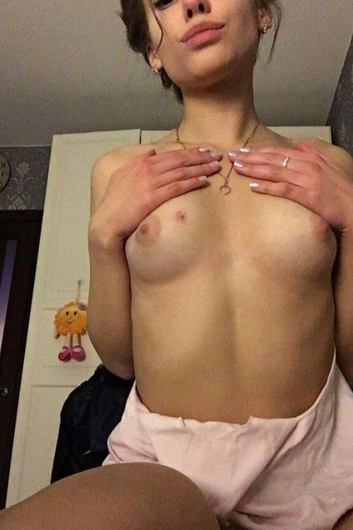 Частные объявления шлюх СПб | Очень люблю секс, готова ебаться часами.