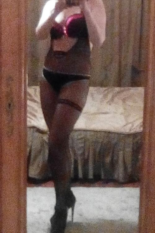 Проститутка Лиза, СПб у метро Московская Проститутка Лиза, СПб у метро Московская