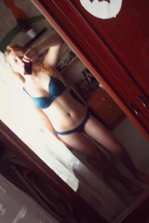 Проститутка Юля, Питера у метро Василеостровская