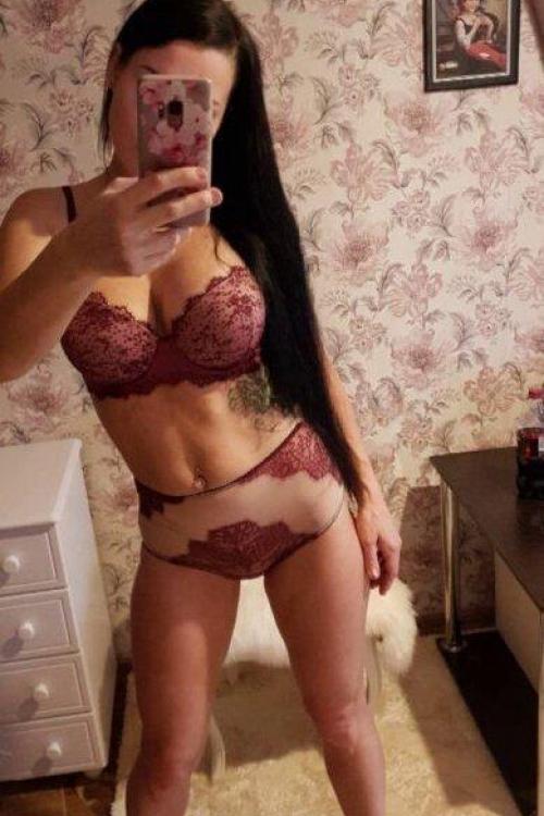 Проститутка Полина, СПб у метро Политехническая