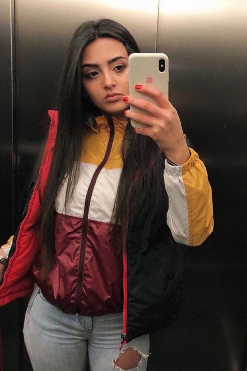 Проститутка Зарина АНАЛ, СПб у метро Парк Победы