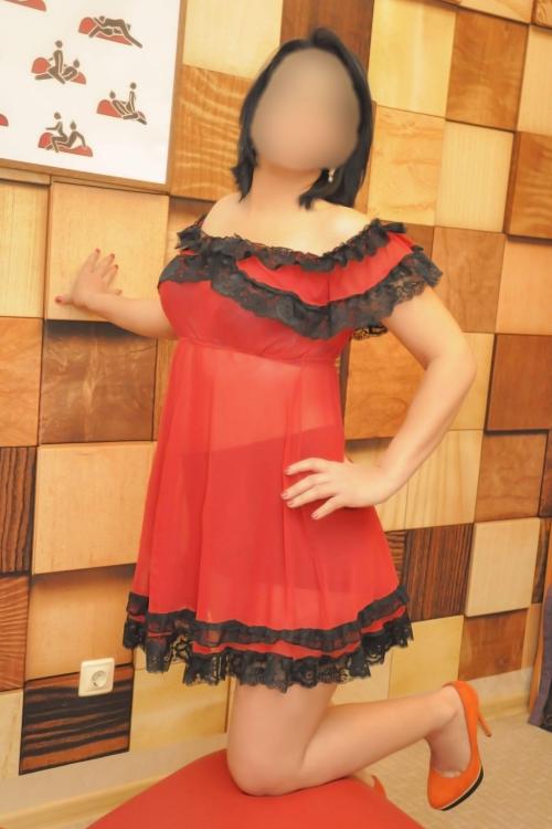 Проститутка Карина, в Питере у метро Проспект Большевиков