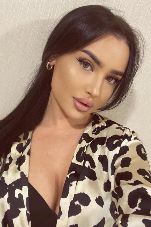 Проститутка Алина, СПб у метро Адмиралтейская Проститутка Алина, СПб у метро Адмиралтейская