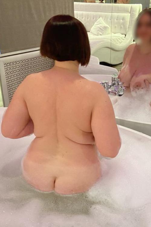 Проститутка Яна, СПб у метро Московская