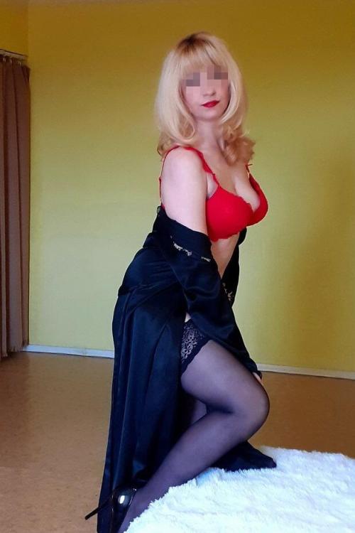 Проститутка Янка, СПб у метро Московская Проститутка Янка, СПб у метро Московская