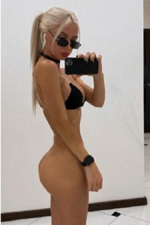 Проститутка Лора, в Питере у метро Ладожская