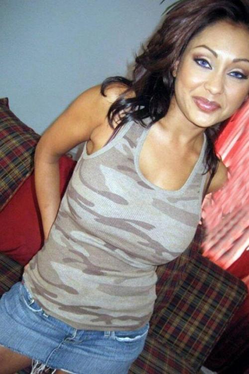 Проститутка Камила, СПб у метро Ленинский проспект