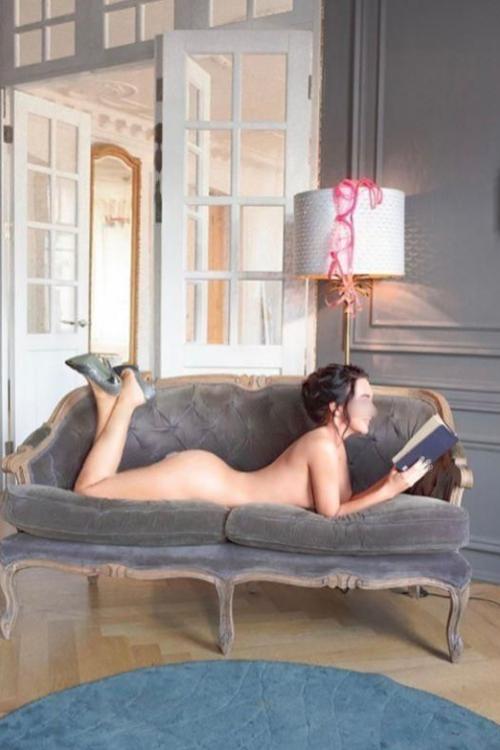 Проститутка Ангелина, в Питере у метро Парк Победы