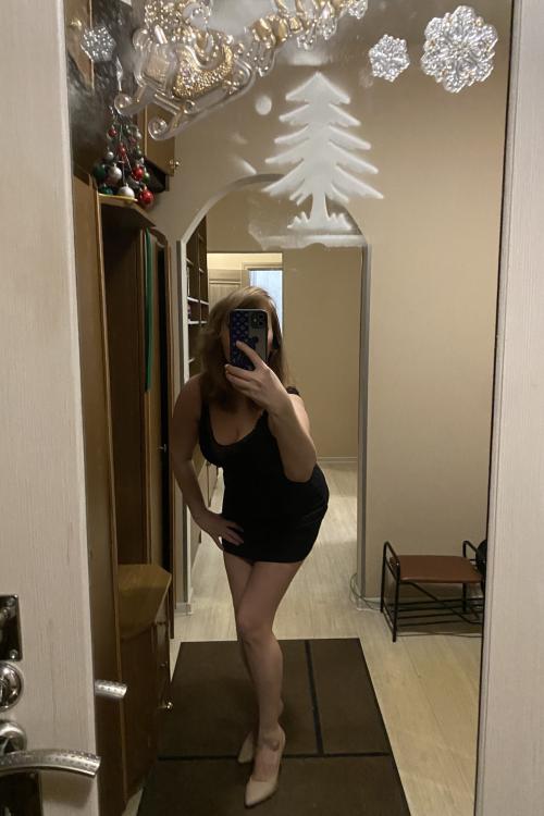 Проститутка Лиза, в Питере у метро Комендантский проспект Проститутка Лиза, в Питере у метро Комендантский проспект